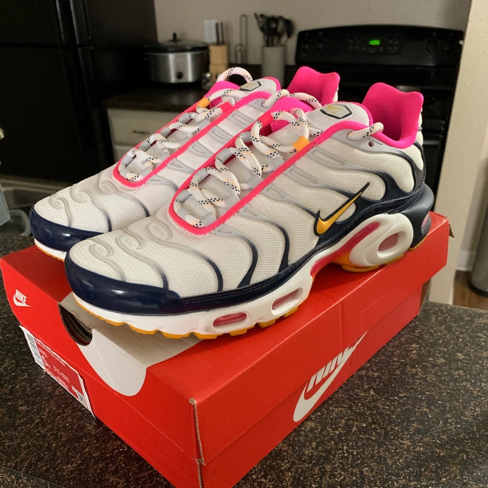 Air max plus